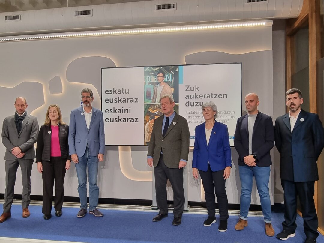 Campaña «Eskatu, eskaini euskeraz»